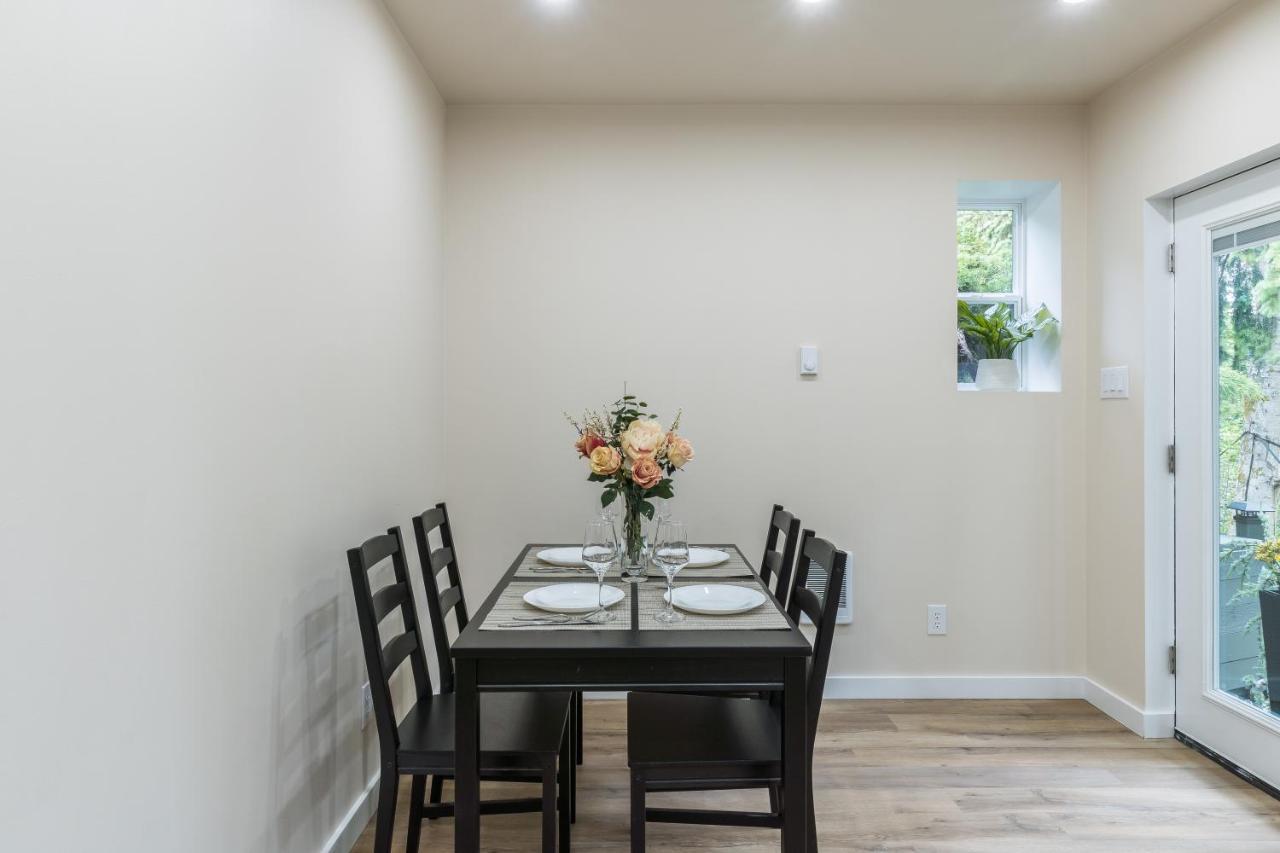 Beautiful Place With A Great Location, Free Parking, Wifi & Large Tv. Federal Way Eksteriør billede
